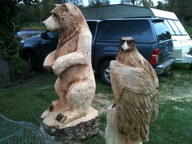 Pete Bowsher's bear & eagle